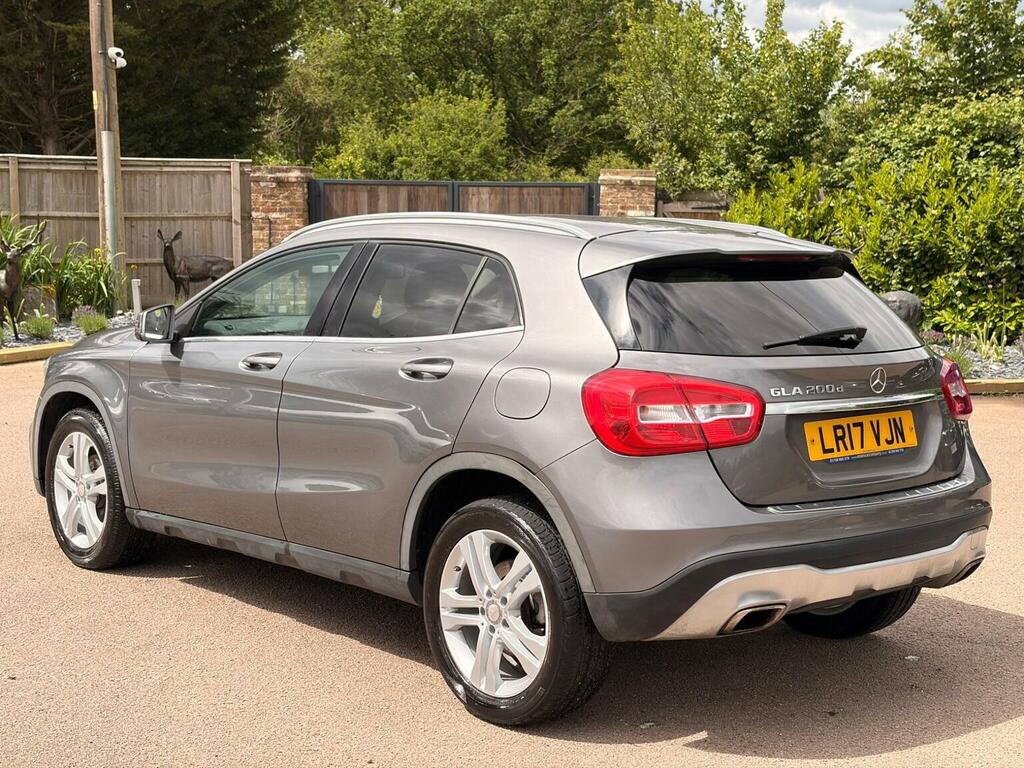 Mercedes-Benz GLA Class Suv 2.1 Gla200d Sport 7G-dct Euro 6 Ss 201 LR17VJN Grey #5