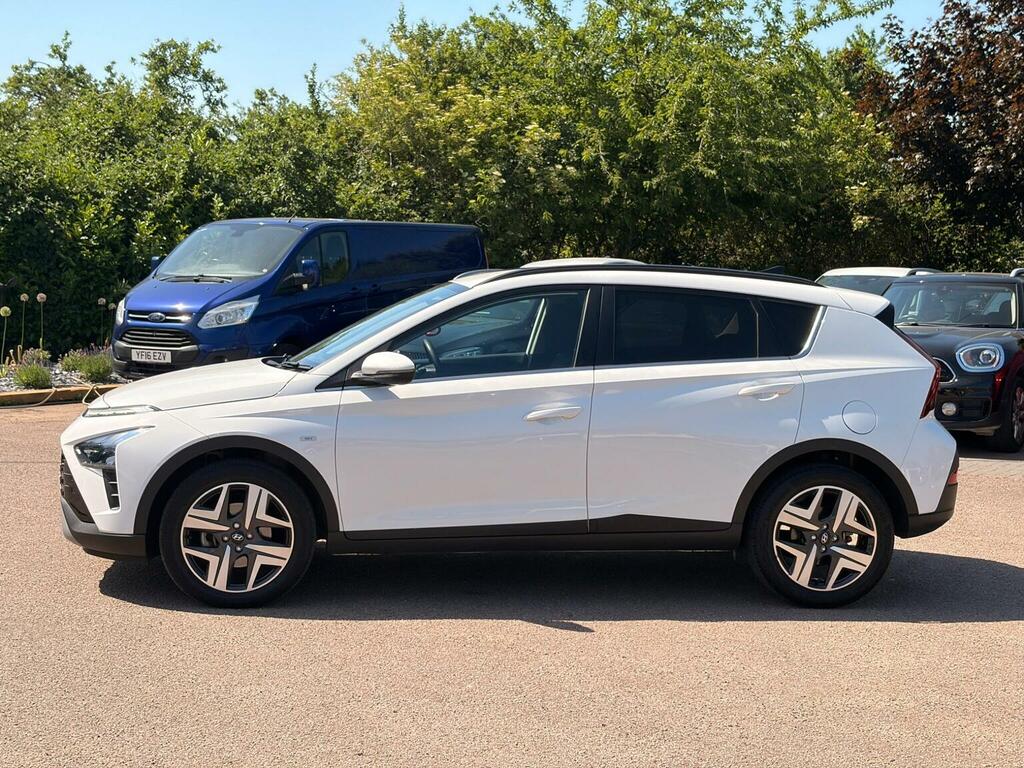 Hyundai Bayon Suv 1.0 T-gdi Mhev Premium Dct Euro 6 Ss 2 WD23TGN White #4