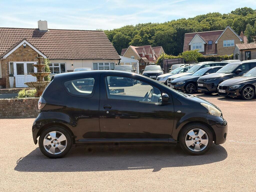 Toyota Aygo Hatchback 1.0 Vvt-i Black Euro 4 Ac 201010 KS10TWW Black #5