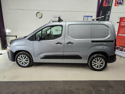 Citroen Berlingo 2019 19 1.6 Grey #4