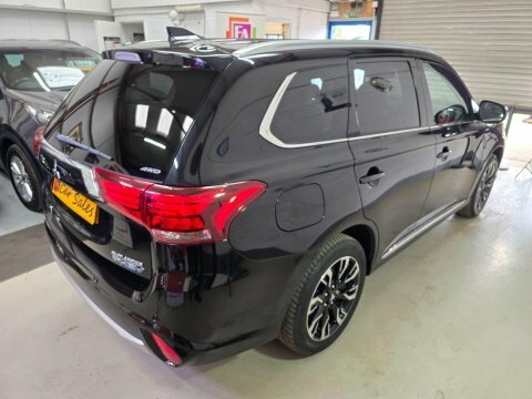 Mitsubishi Outlander 2017 67 2.0H YN67RDZ Black #2