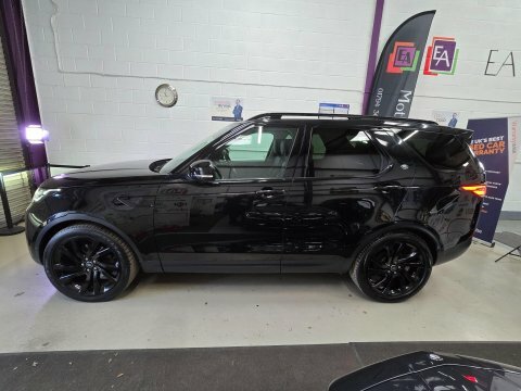 Land Rover Discovery 2018 67 3.0 OE67TZV Black #5