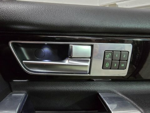 Land Rover Discovery 3.0 4 Sdv6 Xs 255 Bhp 8Sp 7 Seat 4Wd Green #45