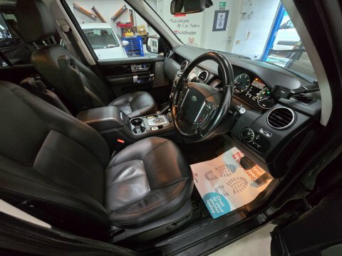 Land Rover Discovery 3.0 4 Sdv6 Xs 255 Bhp 8Sp 7 Seat 4Wd Green #48