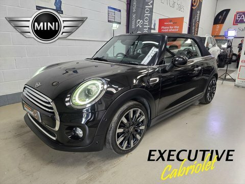 Mini Convertible 2019 68 1.5 Black