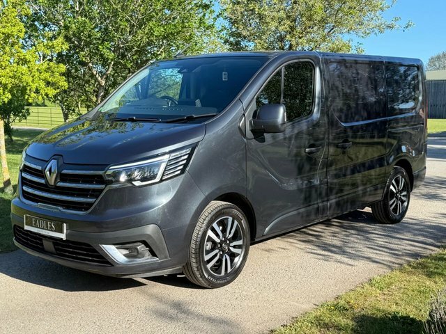 Renault Trafic Mpv MJ72CGZ Black #2