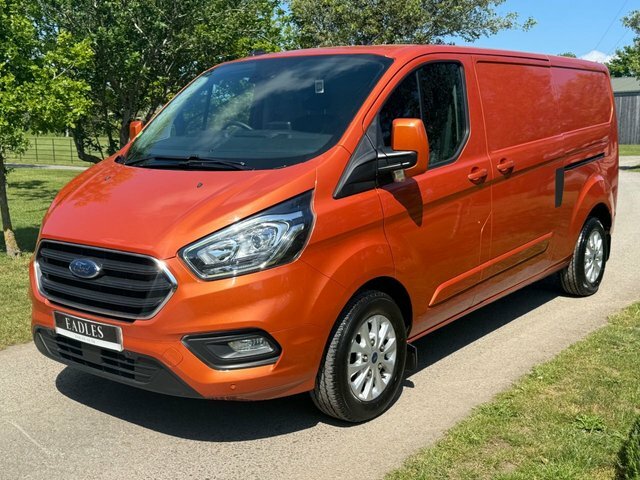 Ford Transit Custom Mpv YR22YKG Orange #2