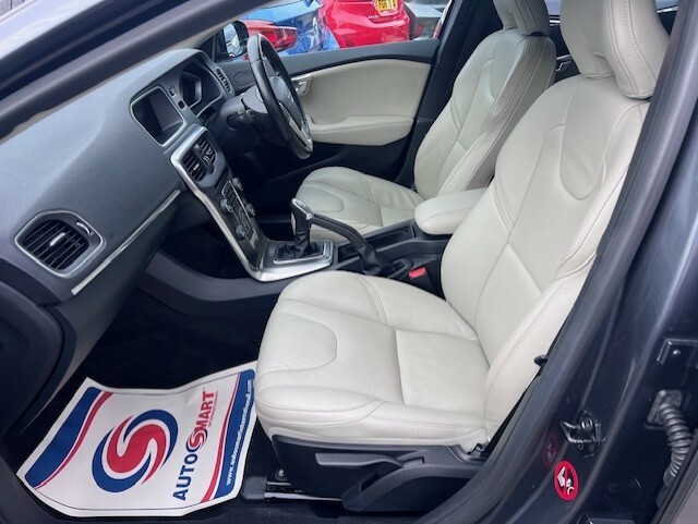 Volvo V40 D2 Se Lux Nav #5