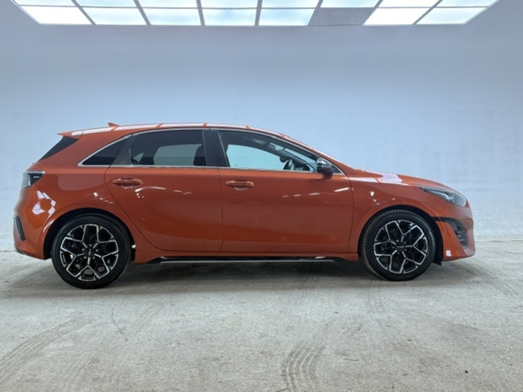 Kia Ceed T-gdi Gt-line U633 Ulez ST72HKP Orange #4
