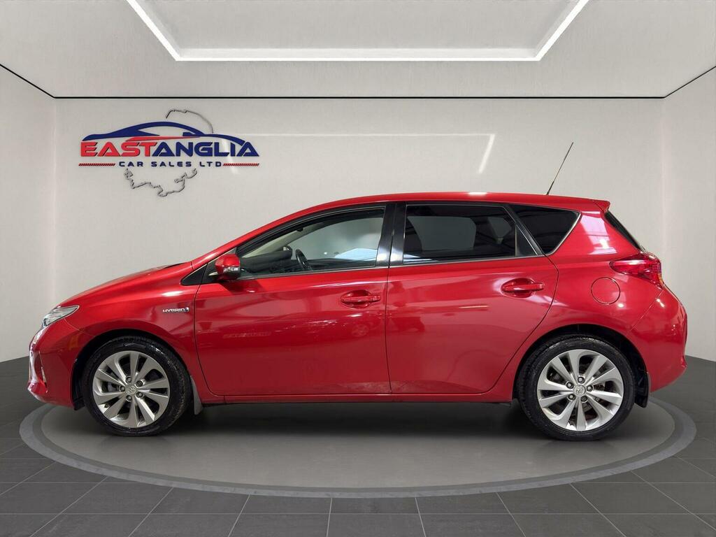 Toyota Auris Hatchback 1.8 Vvt-h Excel Cvt Euro 5 Ss 20 Red #2