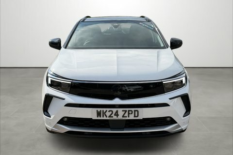 Vauxhall Grandland 1.2 Hybrid 136 WK24ZPD White #4