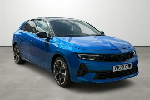 Vauxhall Astra 115Kw Ultimate 54Kwh Blue