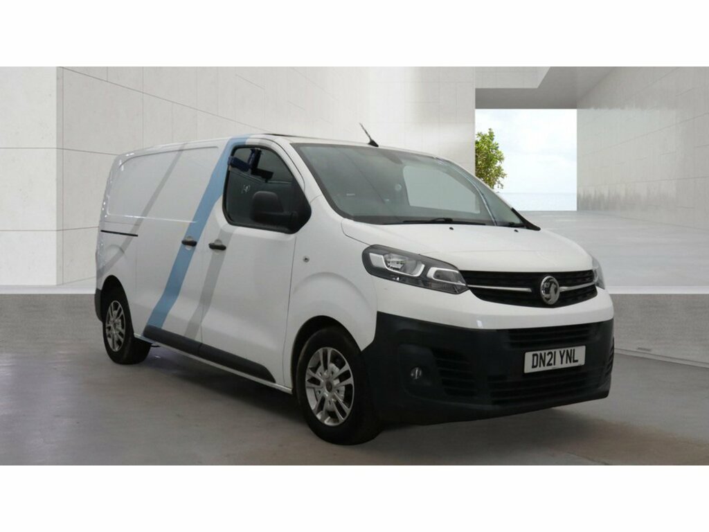 Vauxhall Vivaro Turbo D 3100 Dynamic U3126 Ulez White