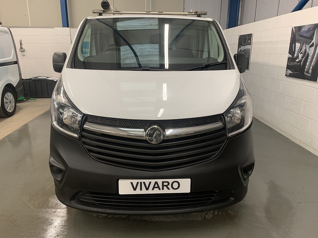Vauxhall Vivaro Cdti 2900 Ecoflex U3136 White