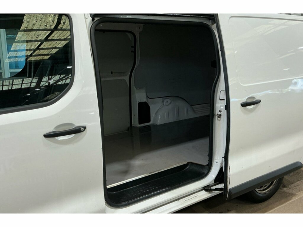 Toyota PROACE D Icon U3143 Ulez HY70KZJ White #3