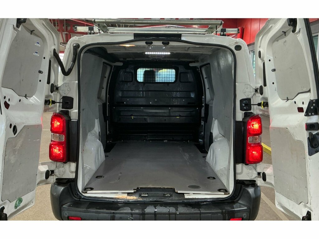 Toyota PROACE D Icon U3143 Ulez HY70KZJ White #2