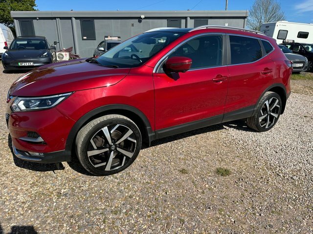 Nissan Qashqai 1.5 Dci Tekna Suv Euro 6 S S EX68EWZ Red #6