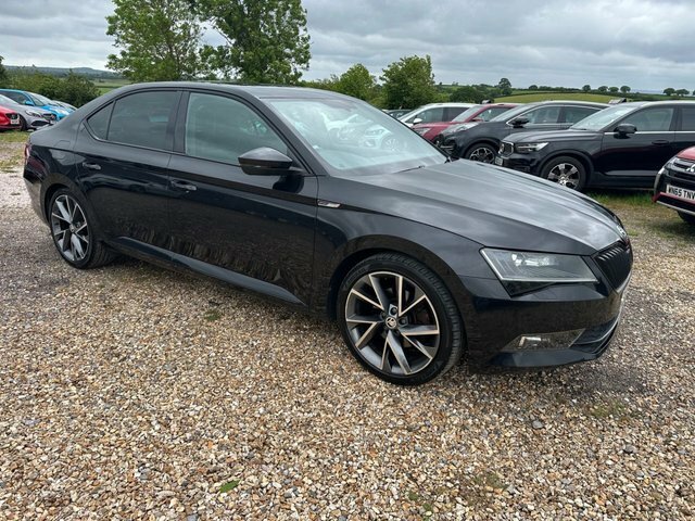 Skoda Superb 2.0 Tsi Sportline Hatchback Dsg Euro 6 Black
