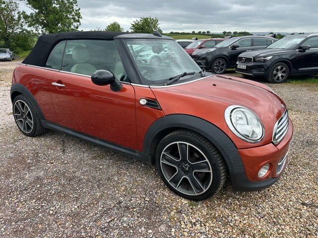 Mini Convertible 1.6 Cooper D Convertible Euro 5 Orange #3