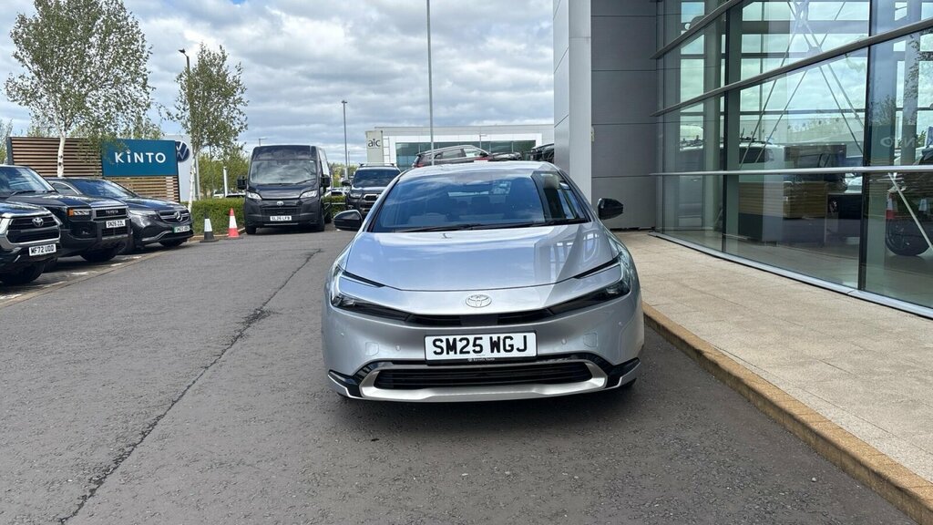 Toyota Prius 2.0 13.6Kwh Excel Cvt Euro 6 Ss SM25WGJ Silver #2