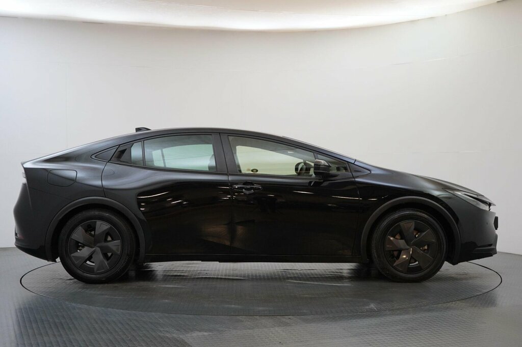 Toyota Prius 2.0 13.6Kwh Design Cvt Euro 6 Ss WA74FJJ Black #6