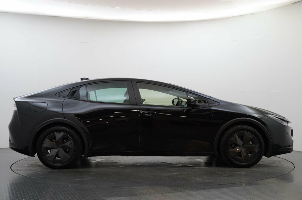 Toyota Prius 2.0 13.6Kwh Design Cvt Euro 6 Ss SM25XWC Black #6