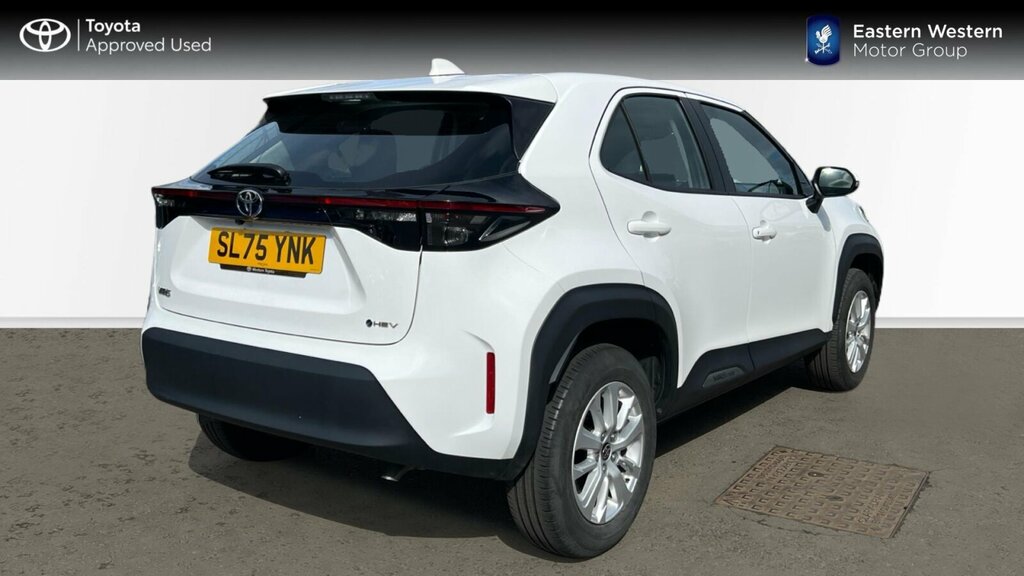 Toyota Yaris Cross 1.5 Vvt-h Design E-cvt Euro 6 Ss SL75YNK White #2