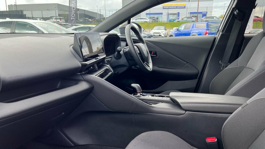 Toyota C-Hr 2.0 Vvt 13.6Kwh Design Cvt Euro 6 Ss SM74OAZ Purple #5