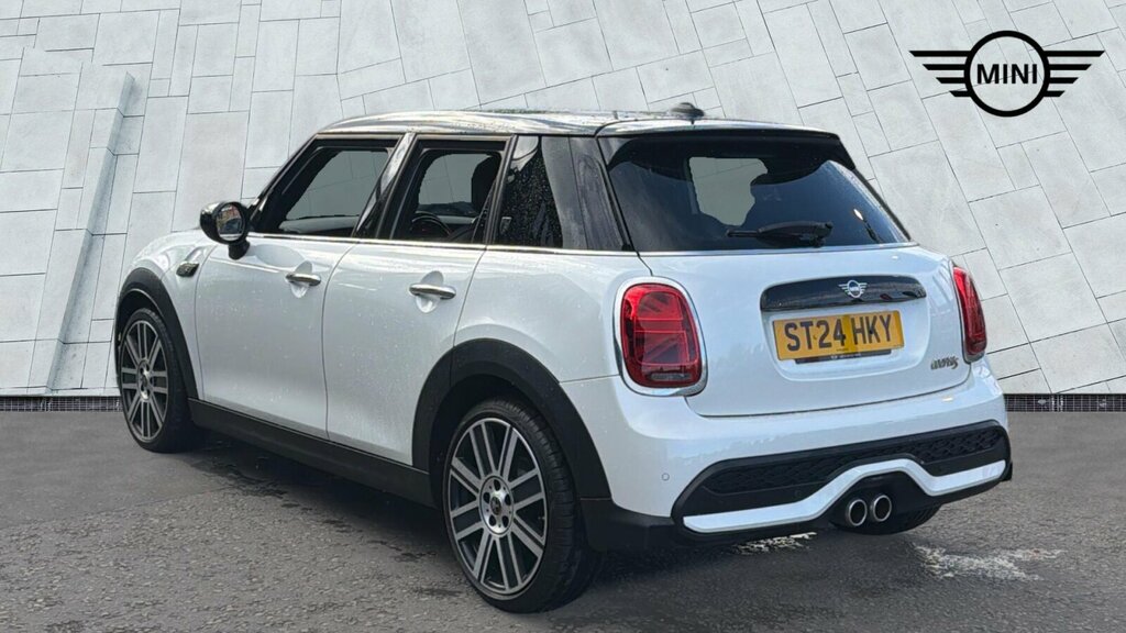 Mini Hatch 5-Door Hatch Cooper S Exclusive ST24HKY White #3