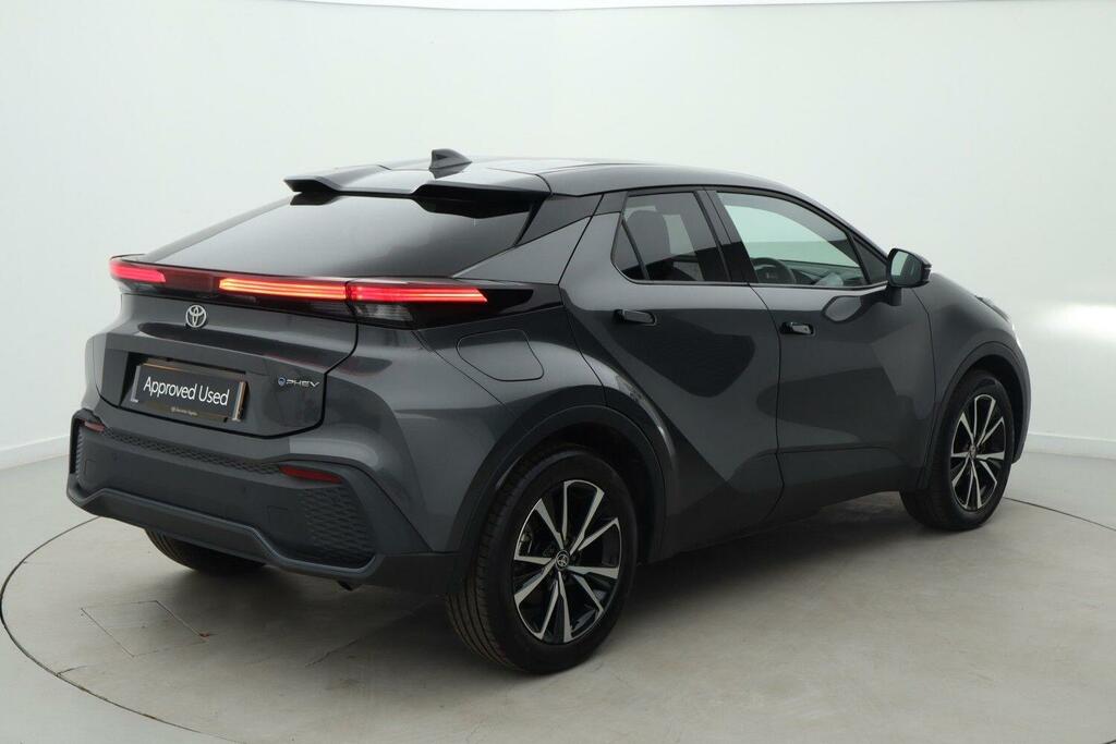Toyota C-Hr 2.0 Vvt 13.6Kwh Design Suv Plug-in Hybr GY74TCZ Grey #2