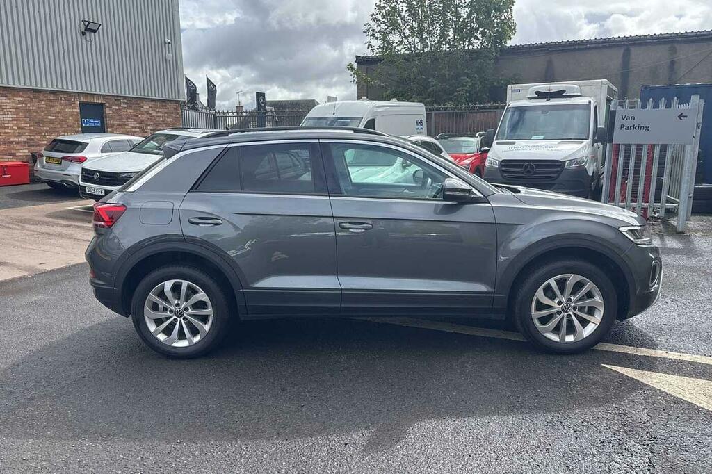 Volkswagen T-Roc 1.5 Tsi Match GF25UXA Grey #4