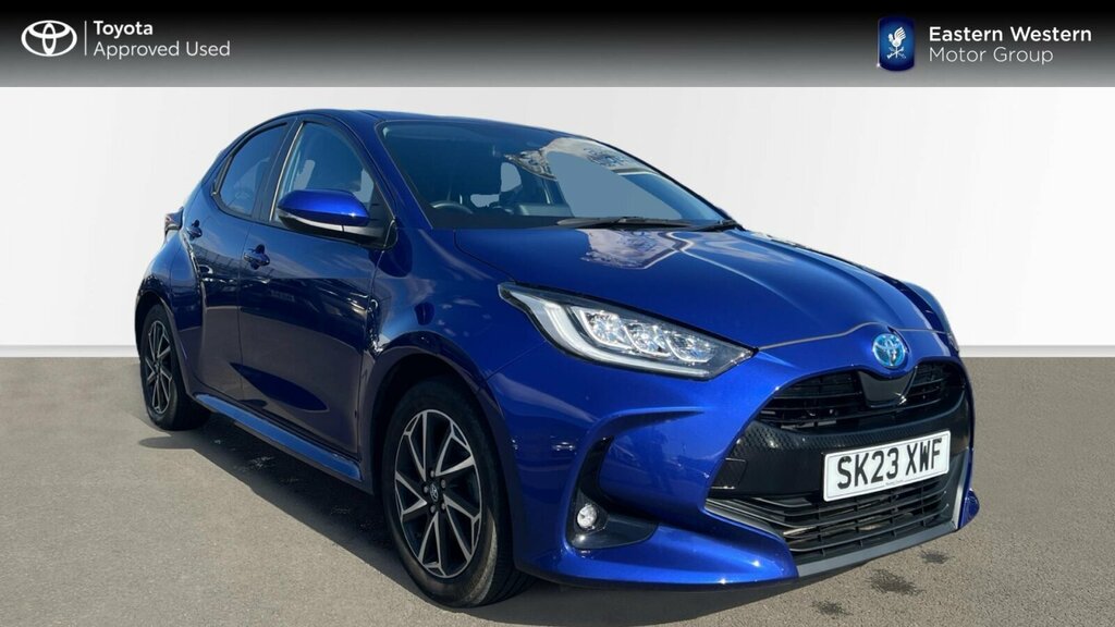 Toyota Yaris 1.5 Vvt-h Design E-cvt Euro 6 Ss Blue