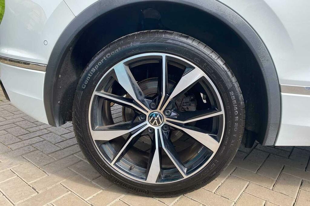 Volkswagen Tiguan 1.5 Tsi 150 R-line Dsg SA23NWB White #5