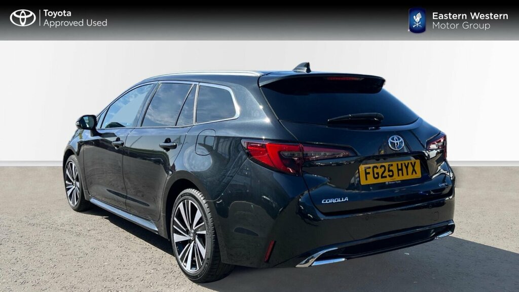 Toyota Corolla 1.8 Vvt-h Design Touring Sports Cvt Euro 6 Ss 5 FG25HYX Black #4
