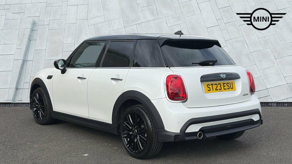 Mini Hatch 5-Door Hatch Cooper Exclusive ST23ESU White #3