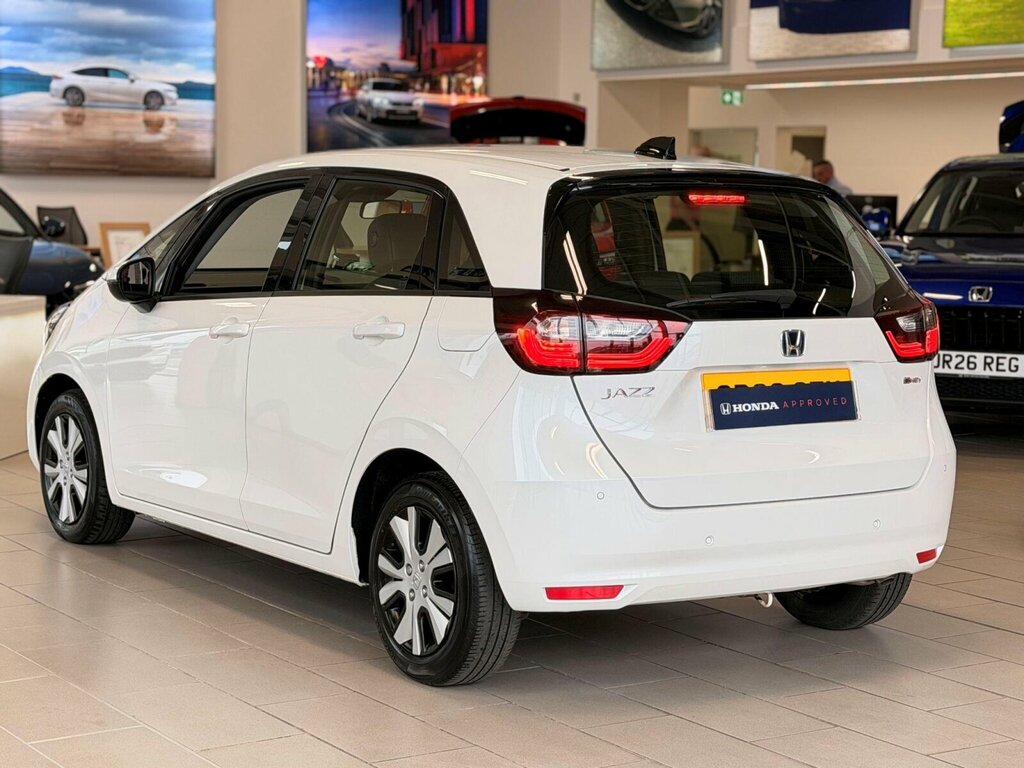 Honda Jazz 1.5 I-mmd Hybrid Sr Ecvt SP22OFY White #3
