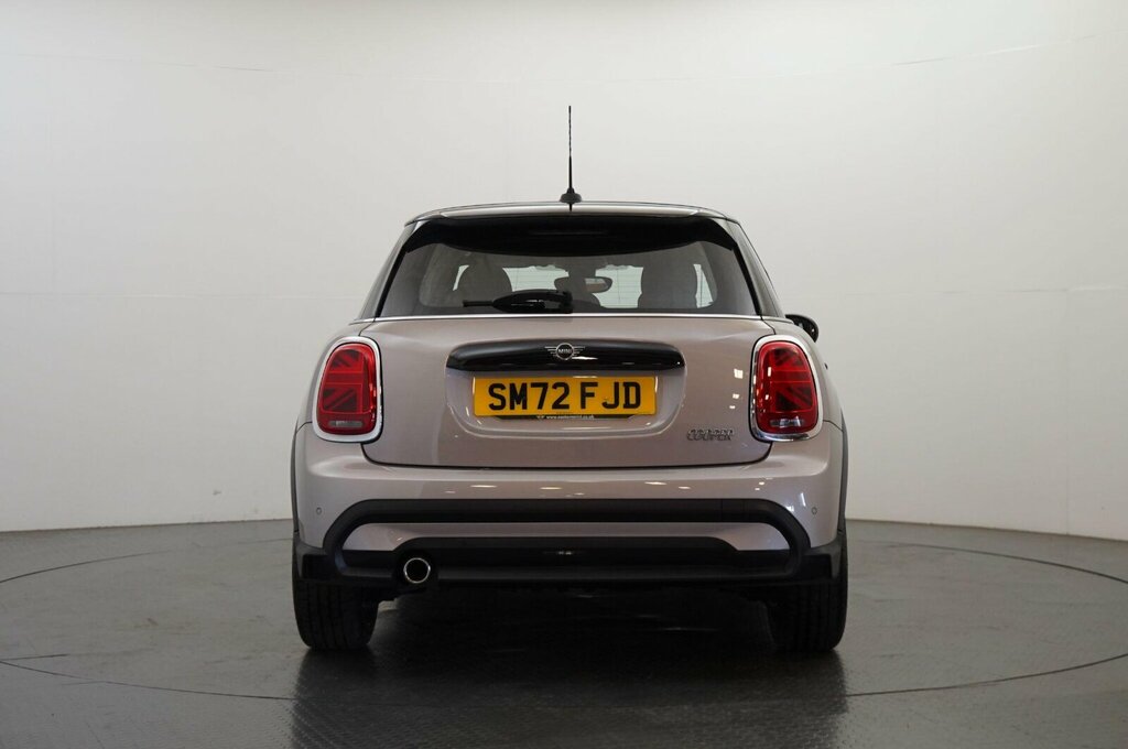 Mini Hatch 5-Door Hatch Cooper Exclusive SM72FJD Grey #5
