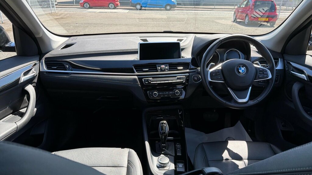 BMW X1 X1 Sdrive20i Xline CA69WKG Grey #4