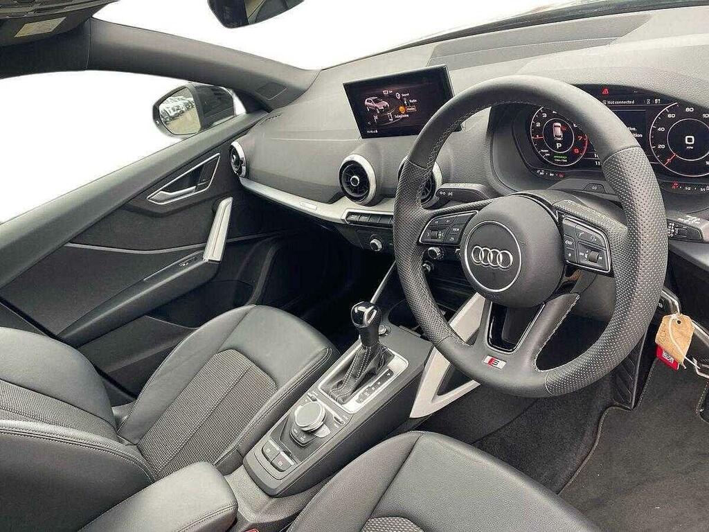Audi Q2 S Line 35 Tfsi 150 Ps S Tronic GJ24WKN Black #6