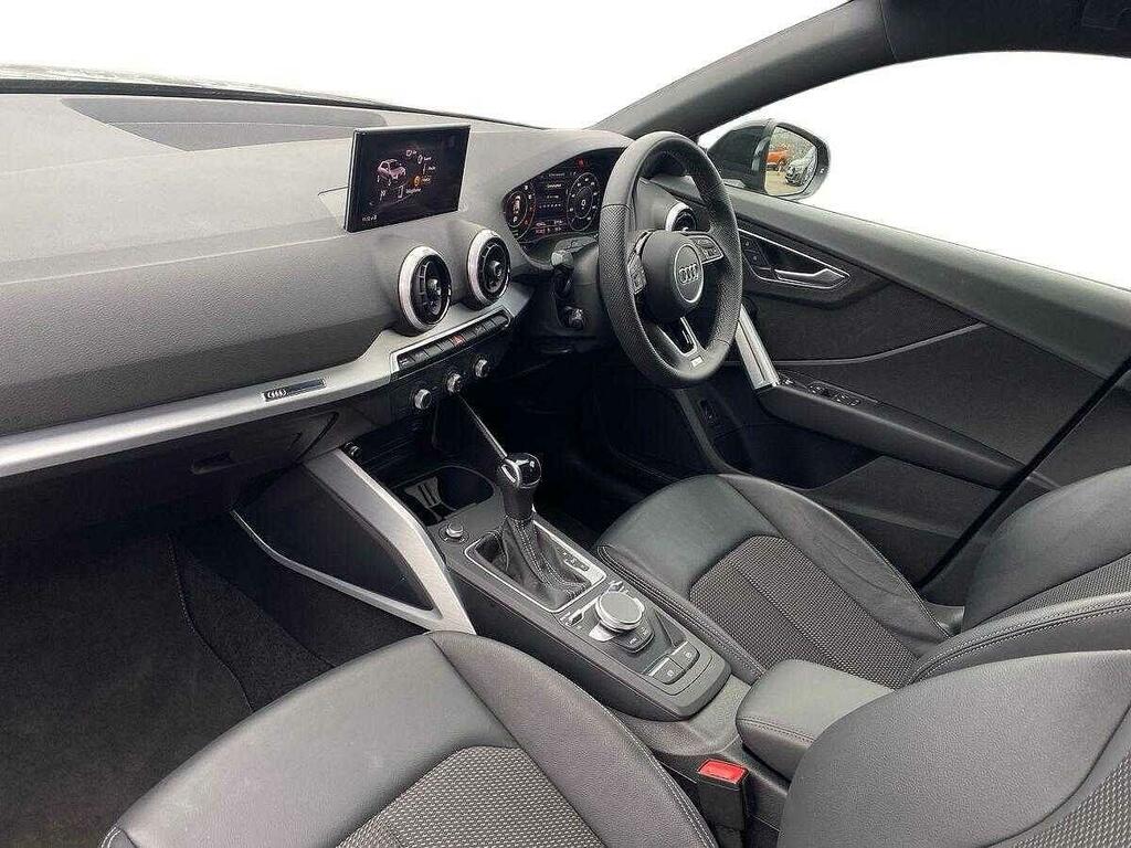 Audi Q2 S Line 35 Tfsi 150 Ps S Tronic GJ24WKN Black #2