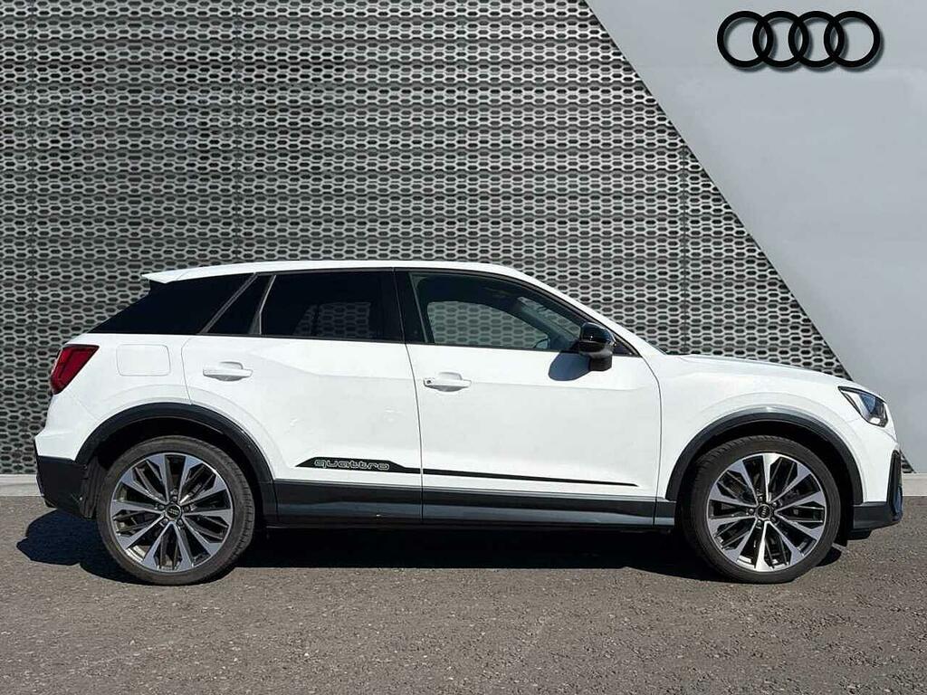 Audi Q2 Black Edition Tfsi 300 Ps S Tronic SR22HGZ White #4