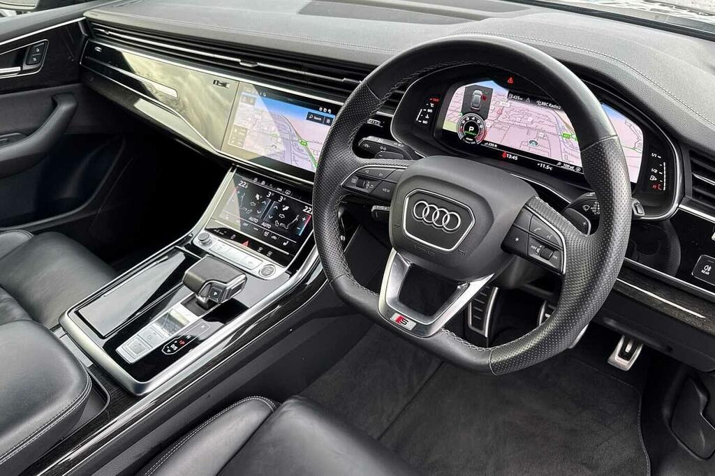 Audi Q8 Black Edition 55 Tfsi Quattro 340 Ps Tiptronic MF72XDK Black #6