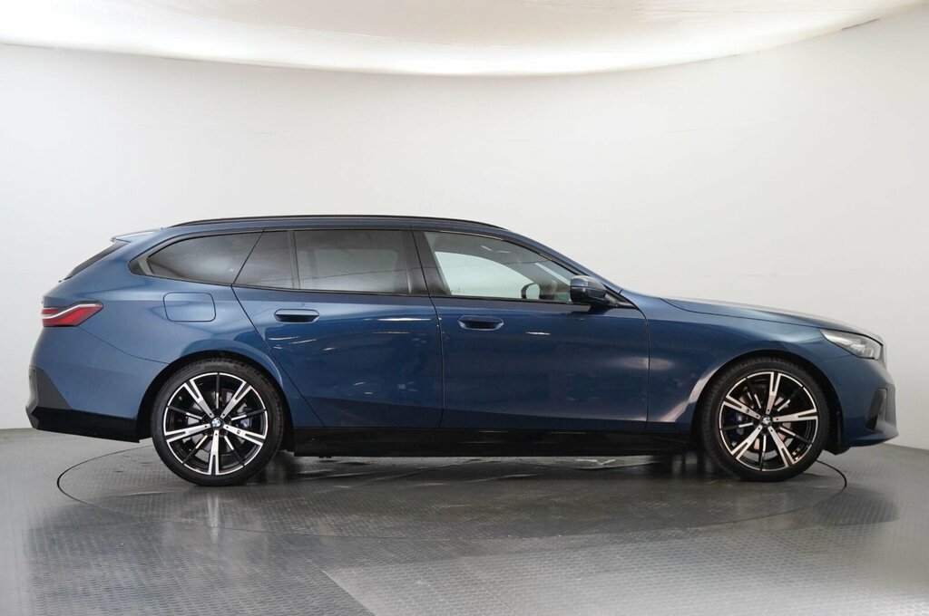 BMW 5 Series 530E M Sport Touring YH75CEO Blue #6