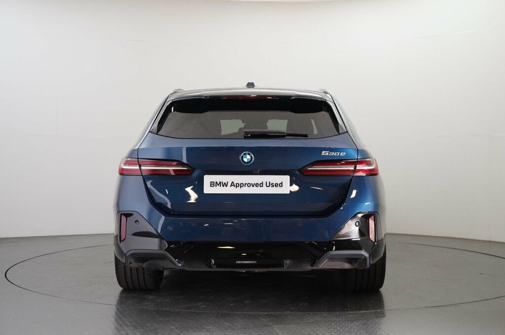 BMW 5 Series 530E M Sport Touring YH75CEO Blue #5