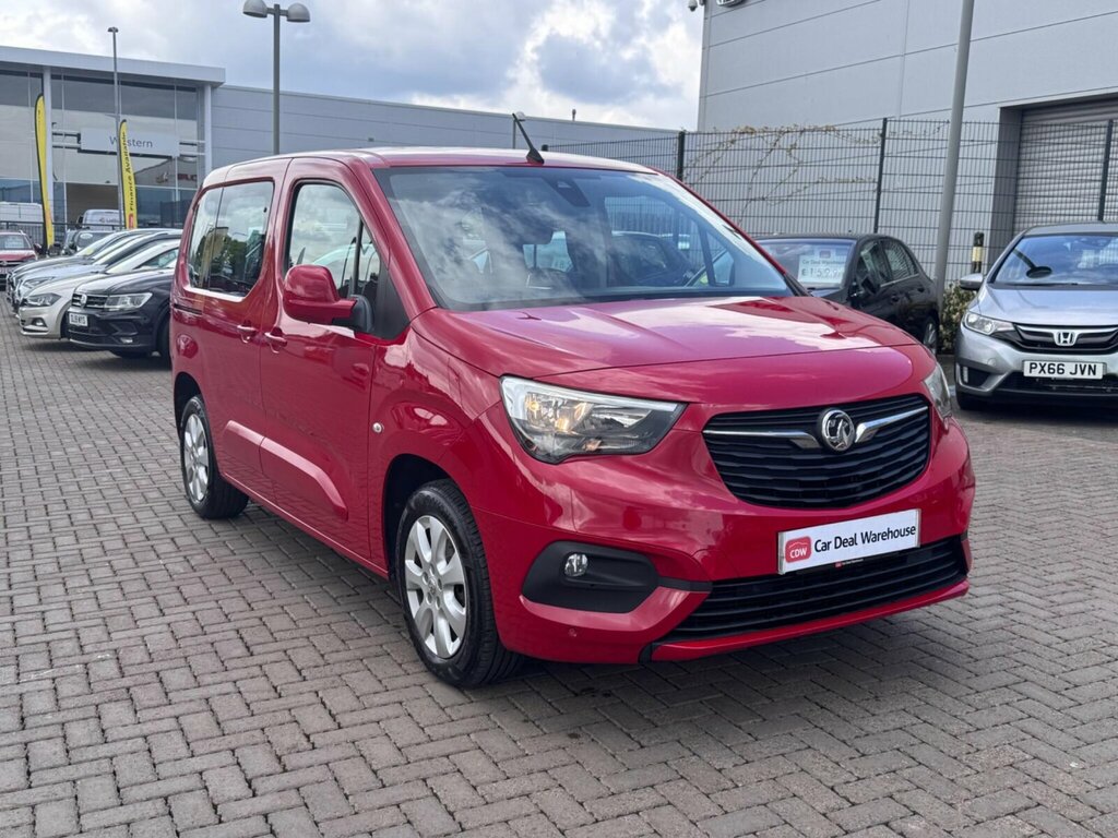Vauxhall Combo Life 1.5 Turbo D Blueinjection Energy Euro 6 Ss Red
