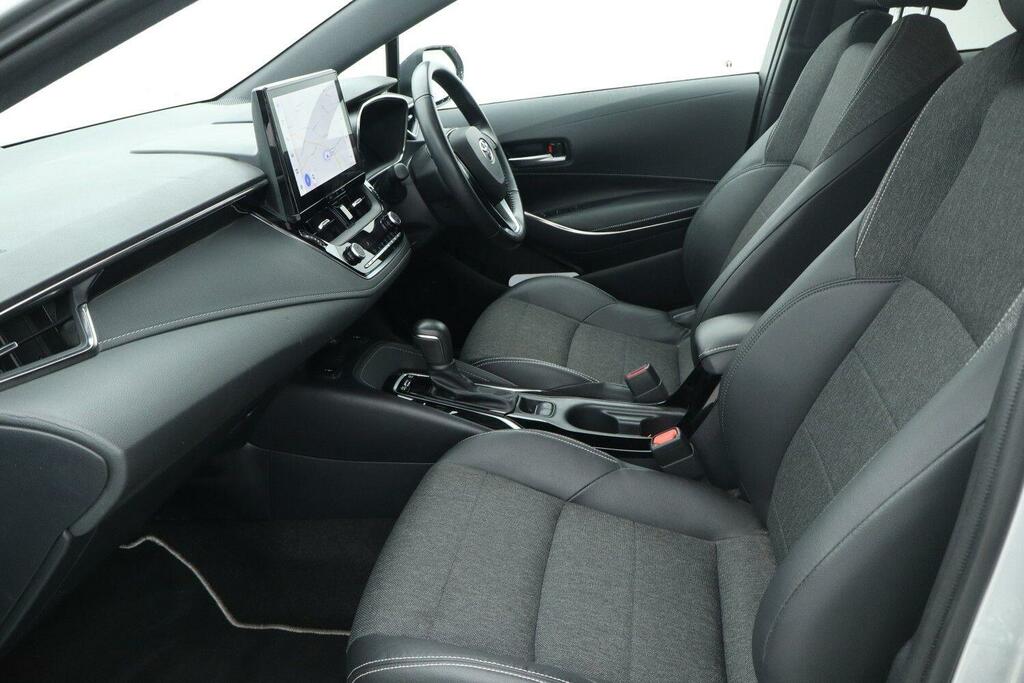 Toyota Corolla 1.8 Vvt-h Design Hatchback Hybrid Cvt E SK73KPV Silver #5