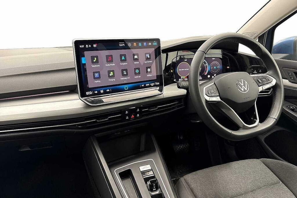 Volkswagen Golf 1.5 Tsi 204 Match Ehybrid Dsg GD25XWU Blue #2