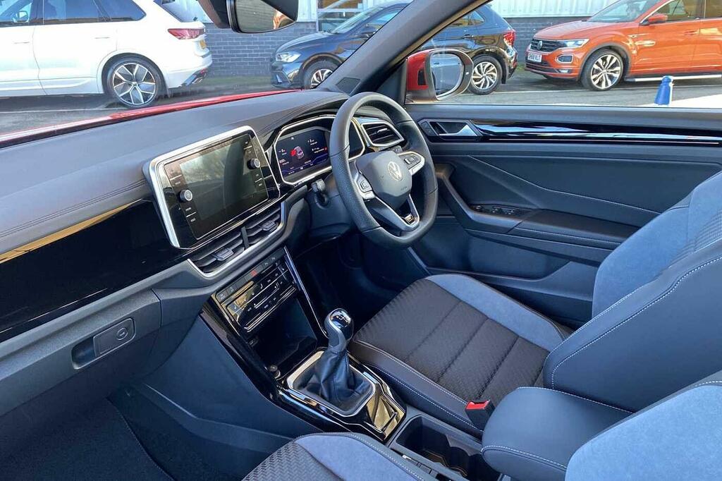 Volkswagen T-Roc 1.5 Tsi R-line SK26CYY Red #2