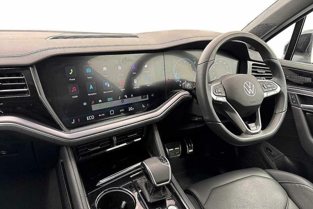 Volkswagen Touareg 3.0 V6 Tdi 4Motion 286 Black Edition Tip DG75ZXH Silver #2