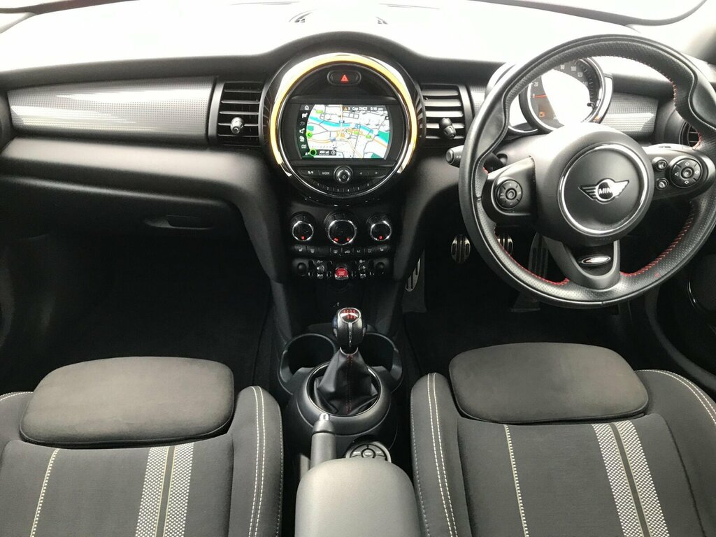Mini Hatch 1.5 Cooper Sport Euro 6 Ss SF20ZPN Red #2